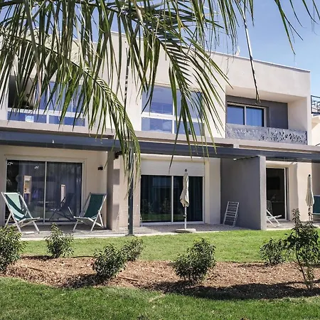 Belambra Clubs Port Camargue - Les Salins 호텔 르그로뒤후아